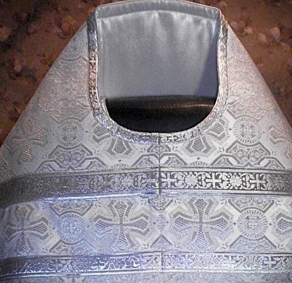 priest's vestment